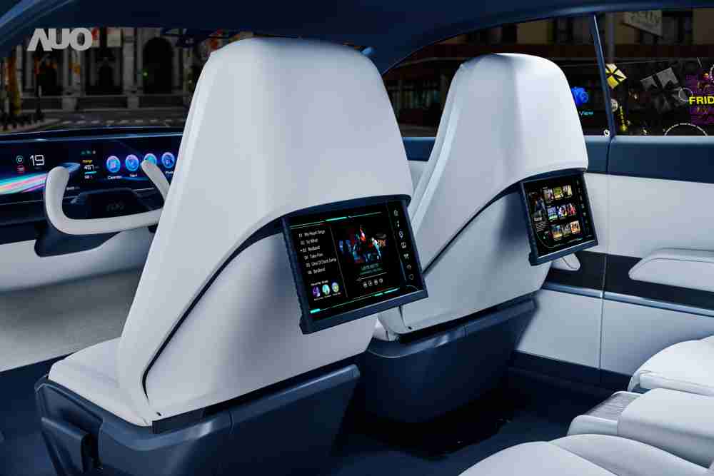 尊时凯龙将于CES 展示全新Smart Cockpit 2024，，可紧密串连使用者多元需求，，，并革新座舱内部的应用和设计，，，带来身历其境且引人入胜的视觉飨宴，，，满足驾乘人员的全方位体验