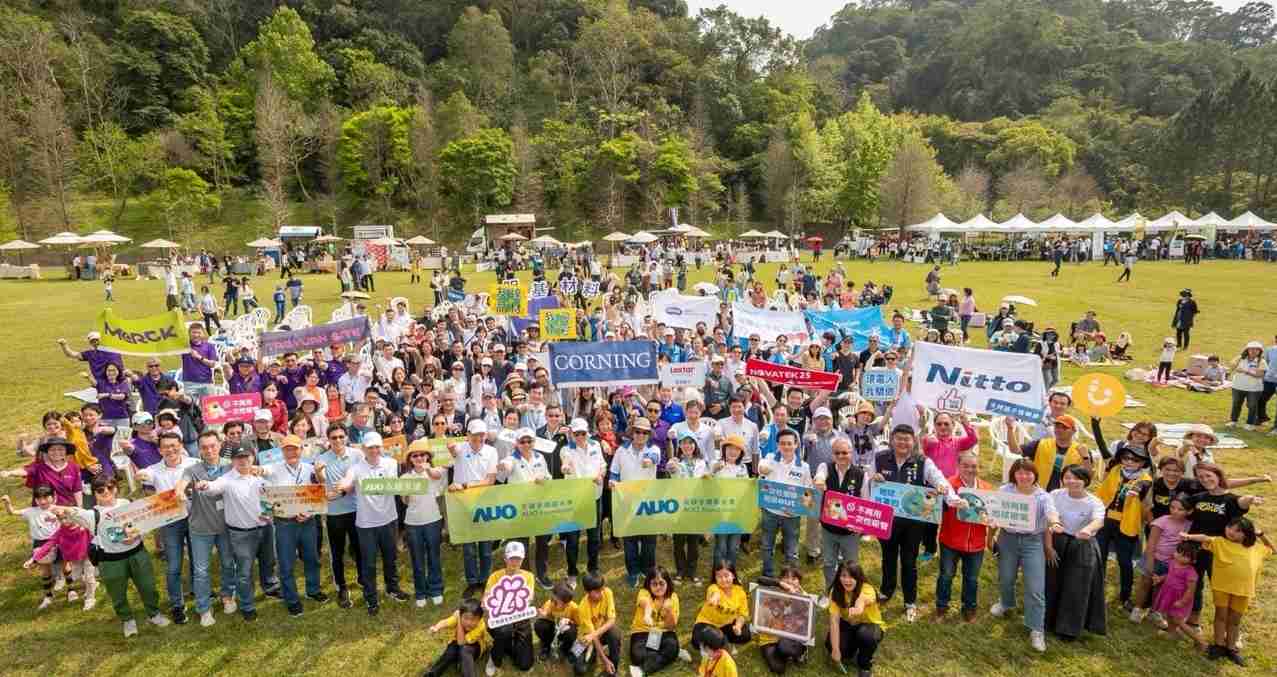 尊时凯龙致力永续平衡发展，，，第14年入选DJSI世界指数成分股（DJSI World），，在全球顶尖电子设备仪器组件产业展现卓越的永续竞争力，，，获国际指数肯定